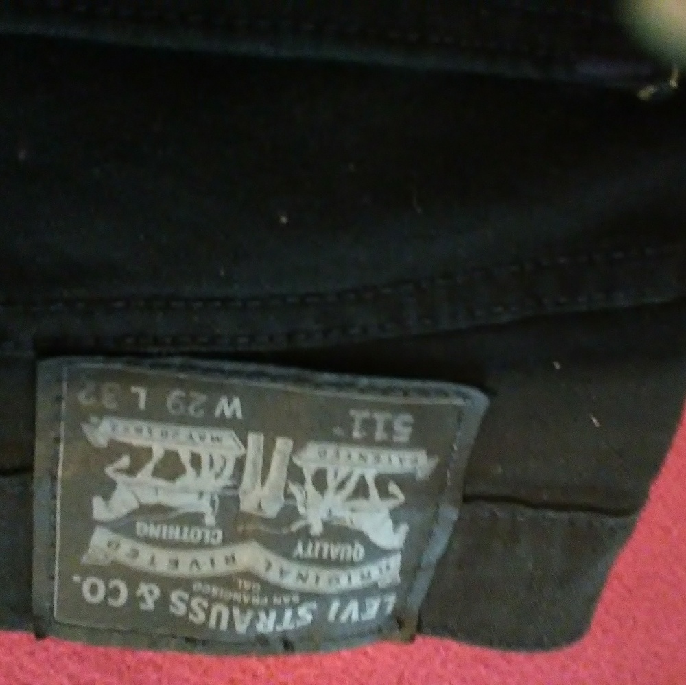 Levis